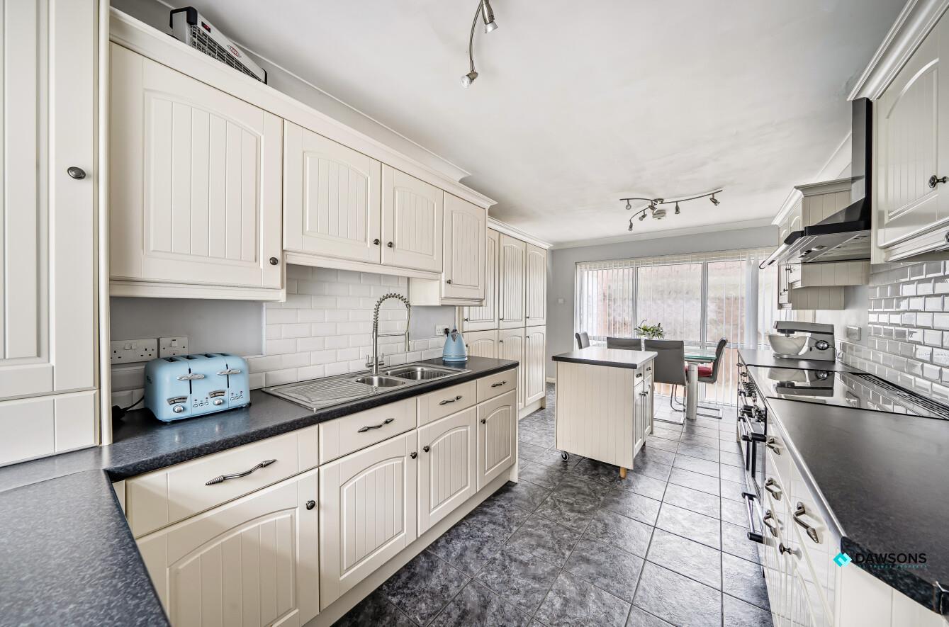 Hillgrove, Caswell, Mumbles, Swansea, SA3 4RQ